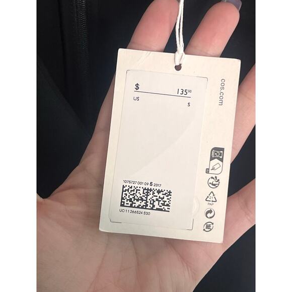 COS Short Sleeve V-Neck Belted Wrap-Effect Playsuit Black Women's Size S NWT - Picture 7 of 10